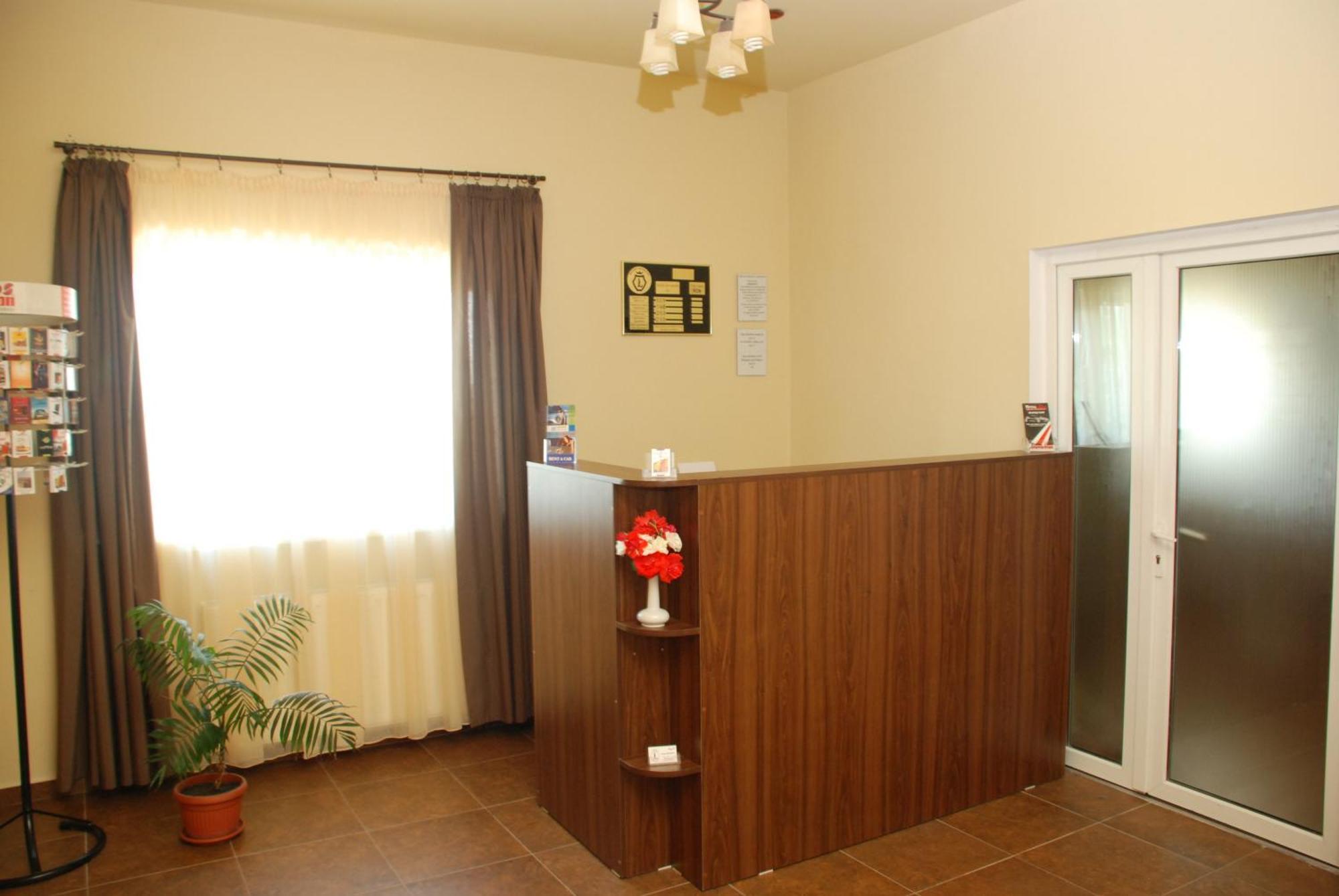 Hotel Liliacul Cluj-Napoca Eksteriør billede