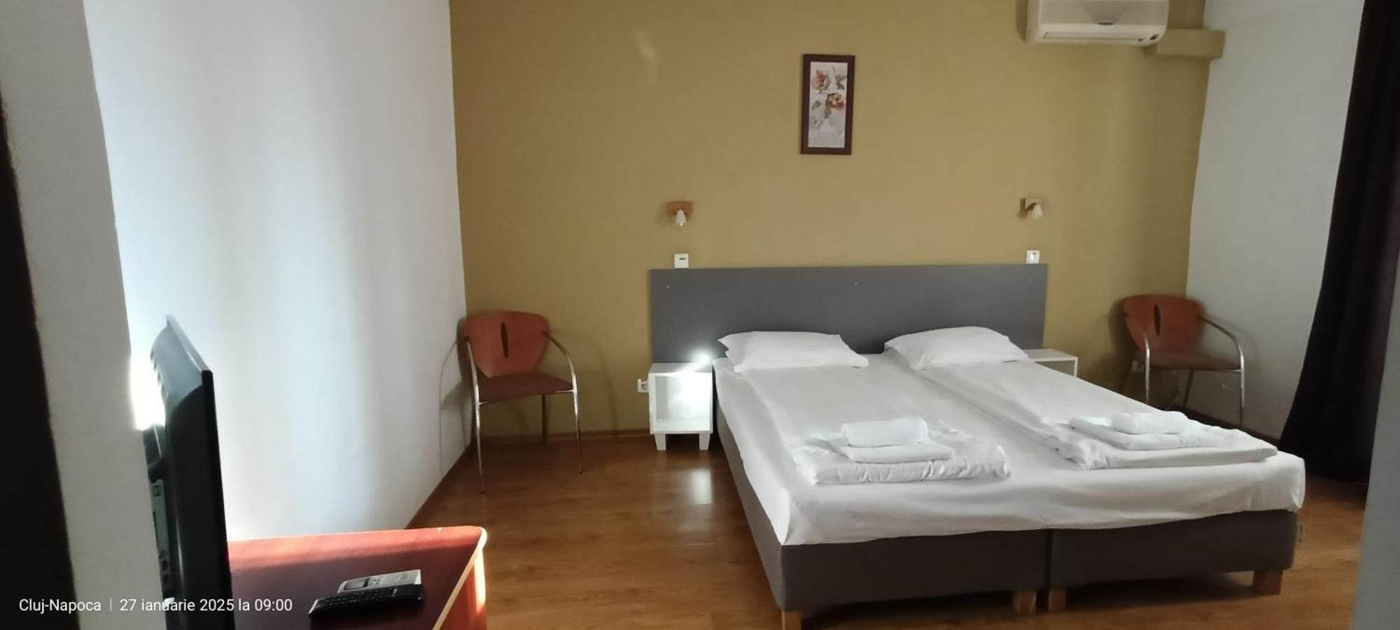 Hotel Liliacul Cluj-Napoca Eksteriør billede